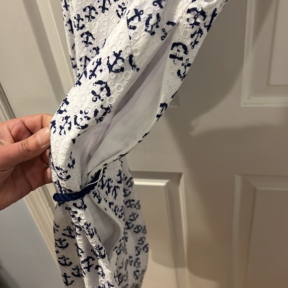 Vineyard Vines Eyelet Anchor Sleeveless Collared Dress - Picture 6 of 7